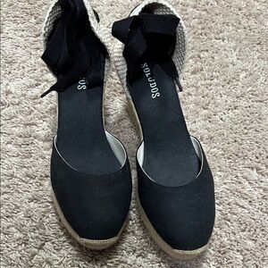 Soludos Black Espadrilles with Cotton Tie